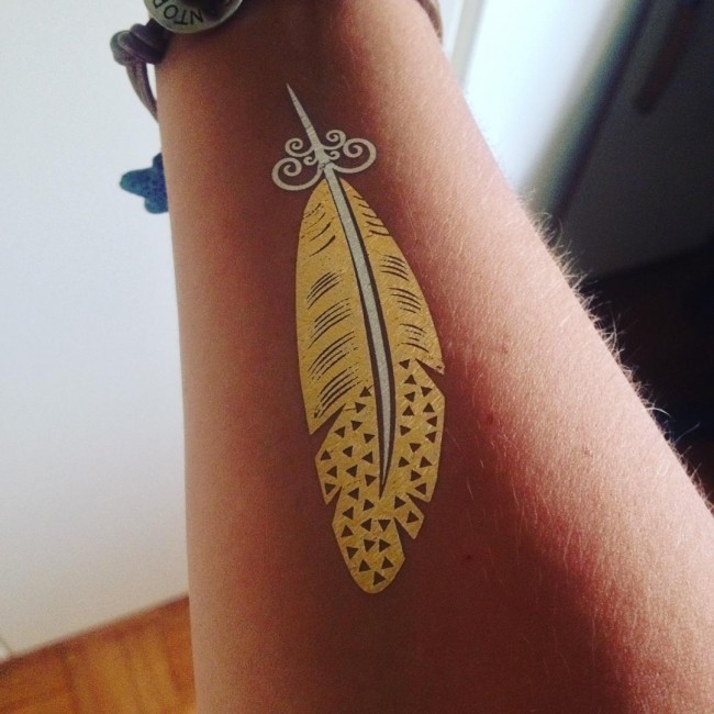 gold tattoo