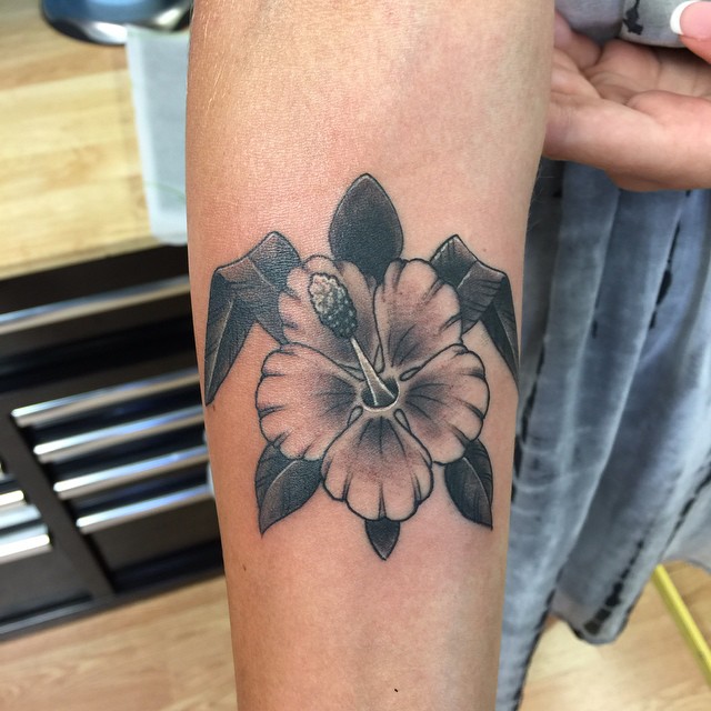 hibiscus tattoo 