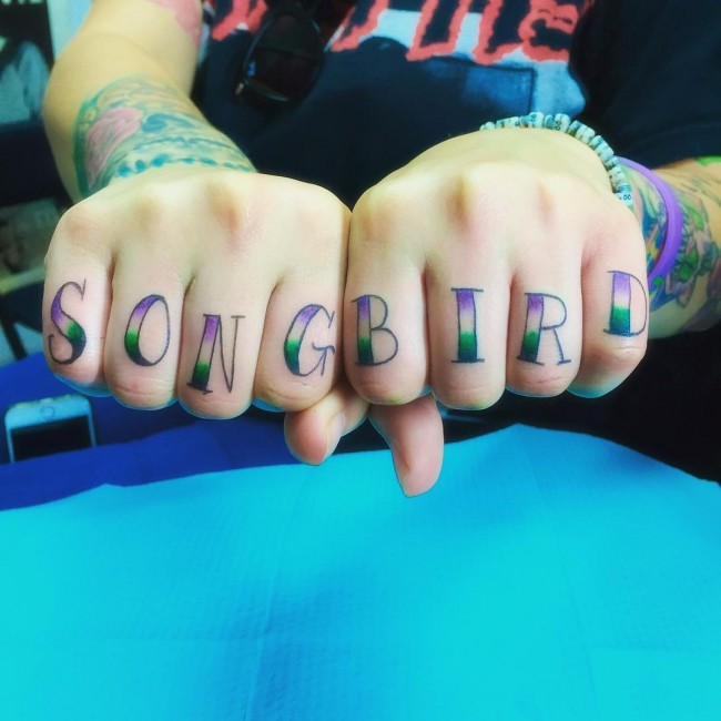 knuckle tattoos