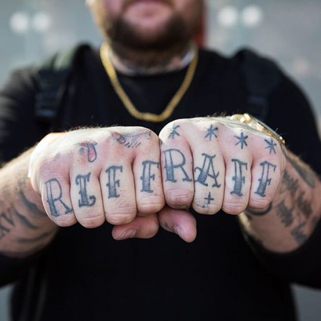 knuckle tattoos