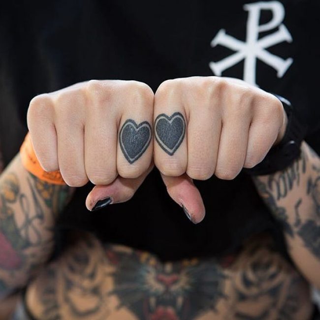 knuckle tattoos