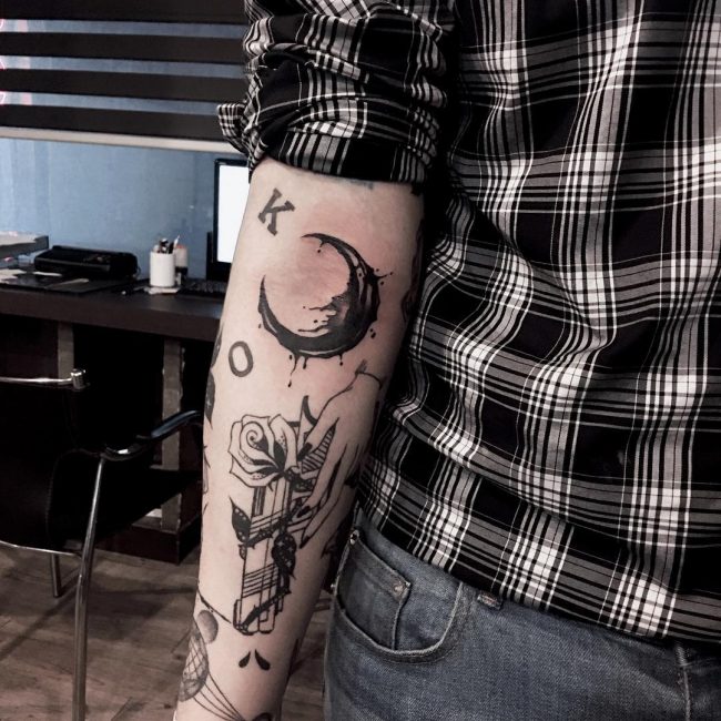 moon-tattoo