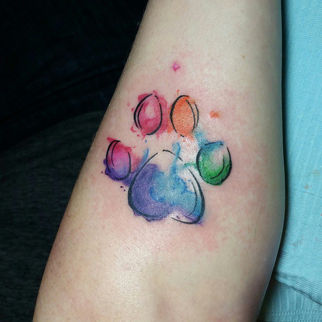 paw print tattoos