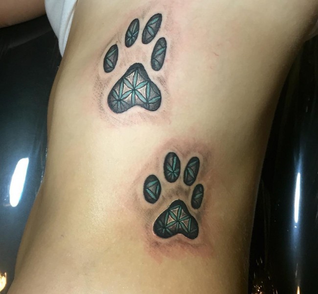 paw print tattoos