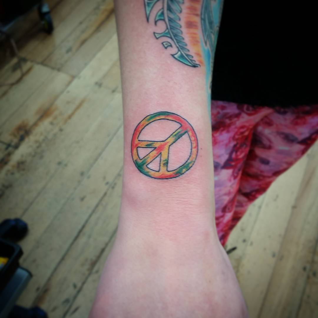 3D peace symbol tattoo By @nawaz_khan_n At @royal_tattoostudio . . . . .  #tattoostyle #tattoos #tattoo #likeforlikes #like #instagram… | Instagram