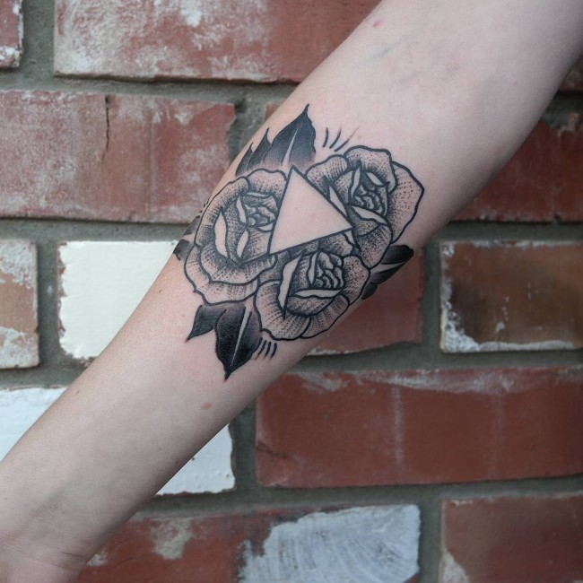 Black Outline Triangle Tattoo On Right Side Rib