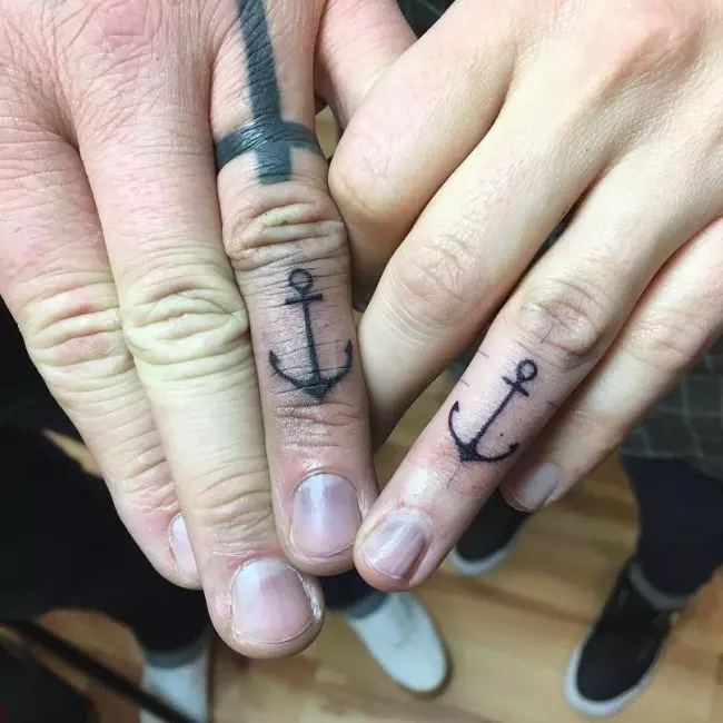 wedding ring tattoo_