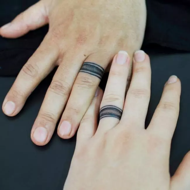 wedding ring tattoo_