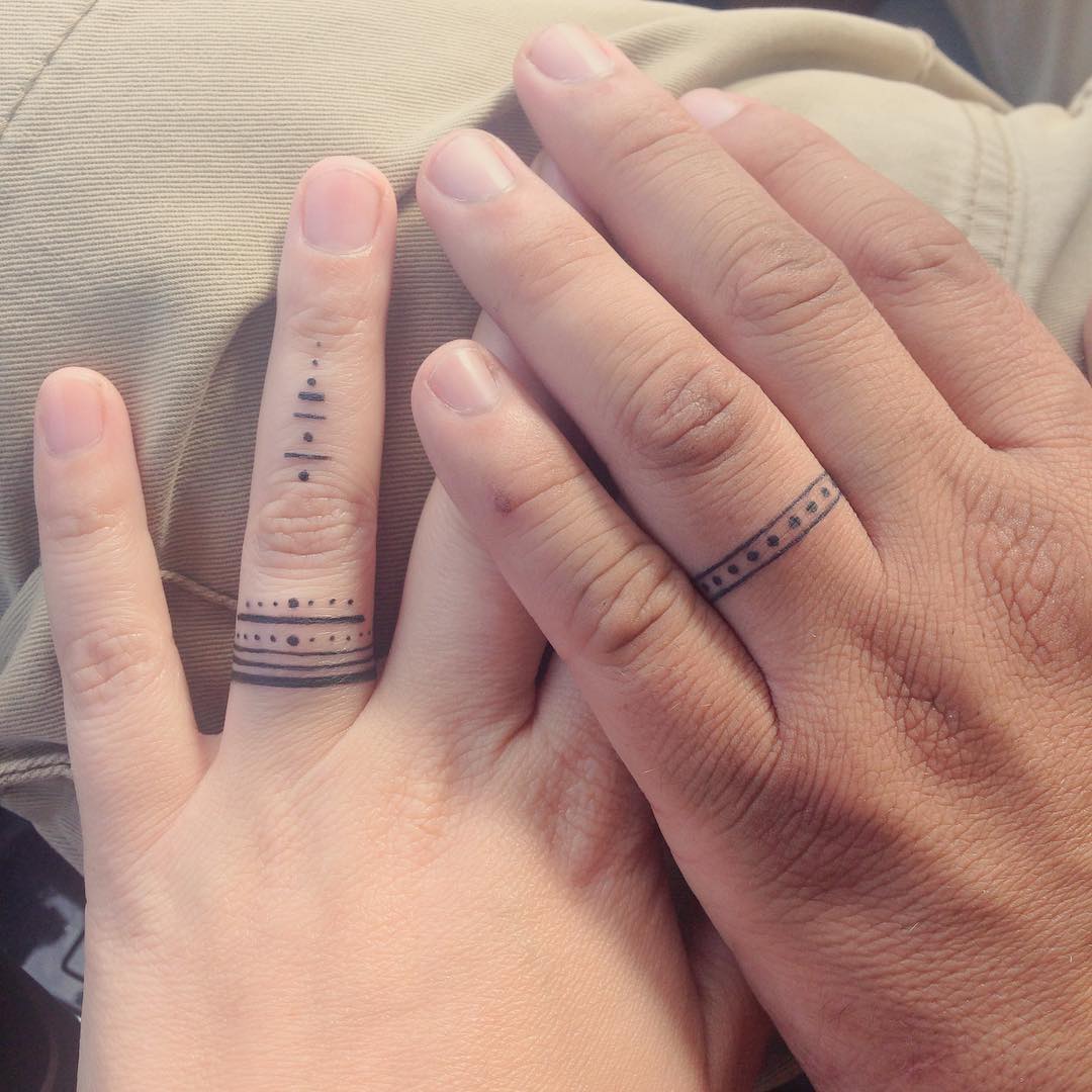 Wedding Ring Finger Tattoos Designs | manonthelam.com
