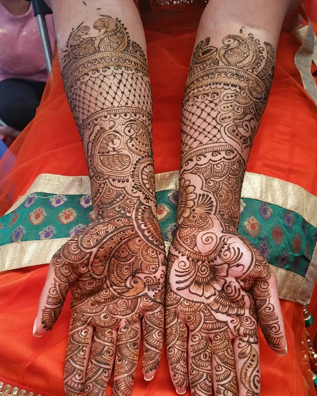 65 Festive Mehndi Designs – Celebrate Life and Love With Henna Tattoos