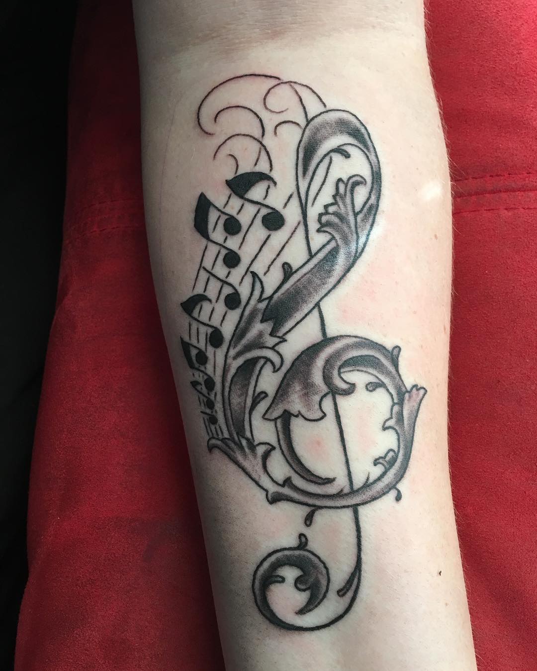75+ Lovely Music Note Tattoo Ideas For Those Who Is In Love With Music