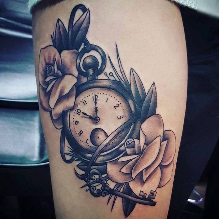 125+ Timeless Pocket Watch Tattoo Ideas - A Classic And Fashionable Totem