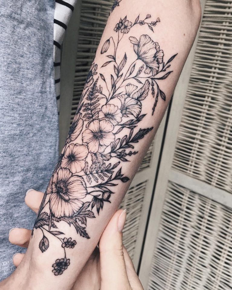 90+ Charming Feminine Tattoo Designs – Dainty, Fun and Ladylike