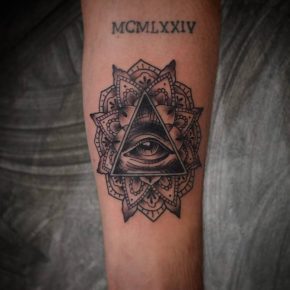 60+ Mysterious Illuminati Tattoo Designs - Enlighten Yourself