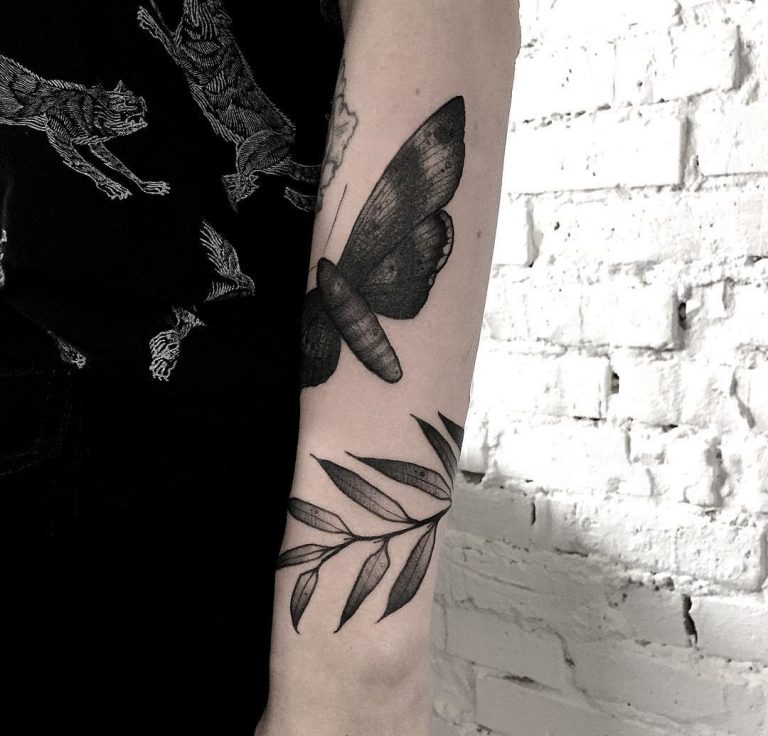 85+ Wondrous Moth Tattoo Ideas - Body Art That Fits your Personality