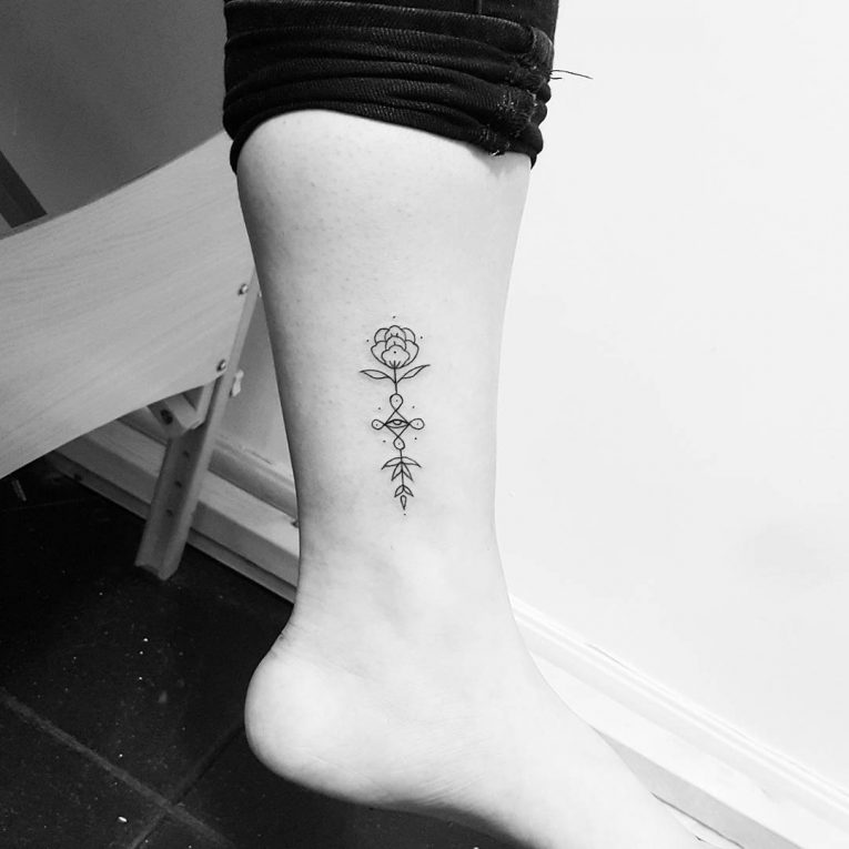 Inspiring Minimalist Tattoo Designs Subtle Body Markings