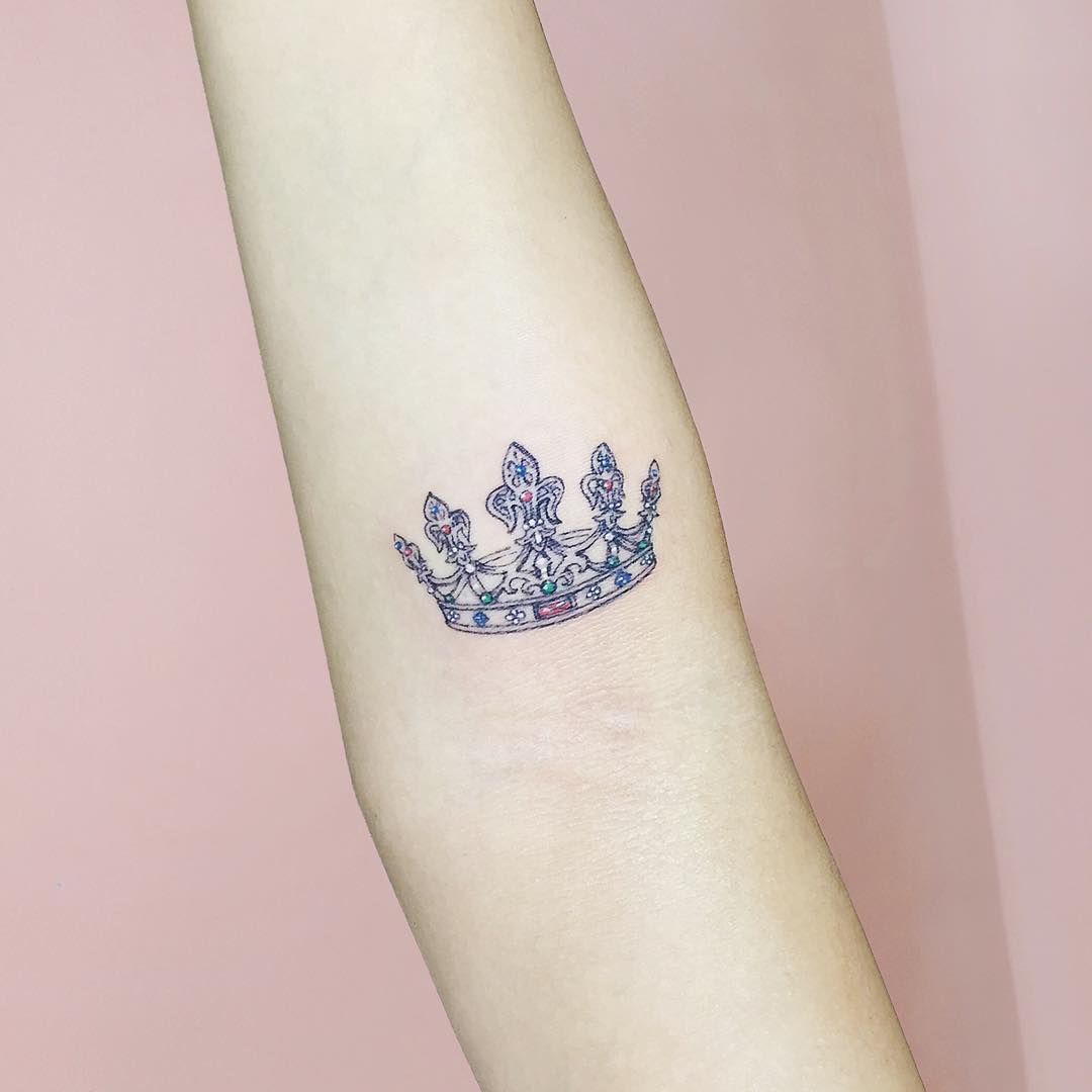 80+ Noble Crown Tattoo Designs Treat Yourself Like Royalty