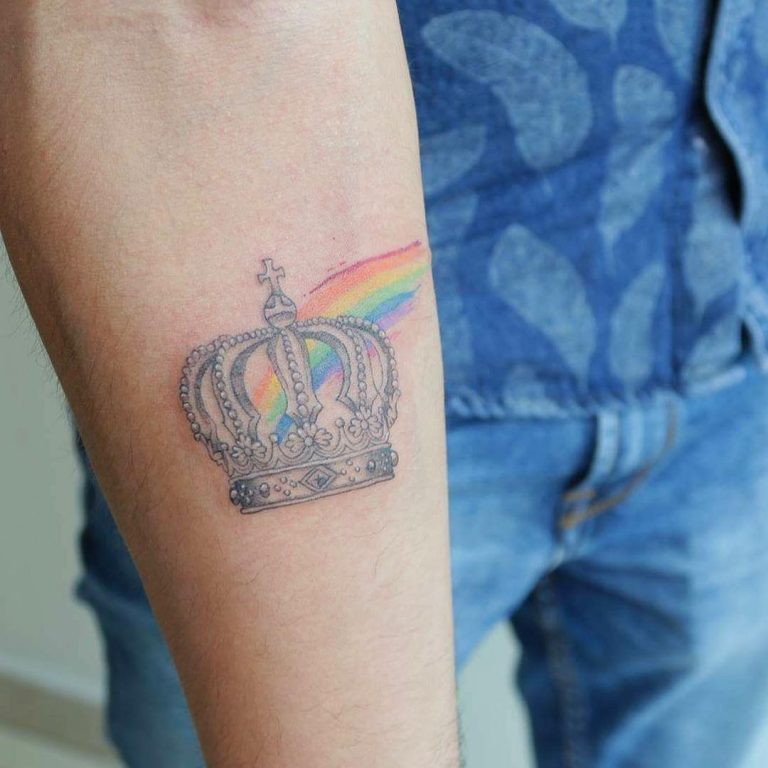 80+ Noble Crown Tattoo Designs – Treat Yourself Like Royalty