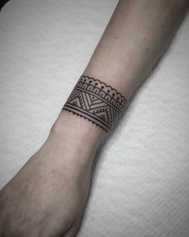 minimalist tattoo20