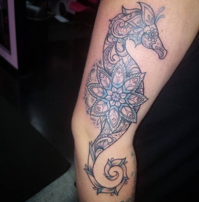 seahorse tattoo31