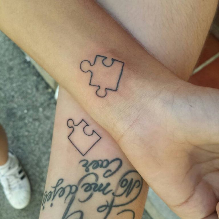 60 Eloquent Sibling Tattoo Ideas- Show Your Special Connection