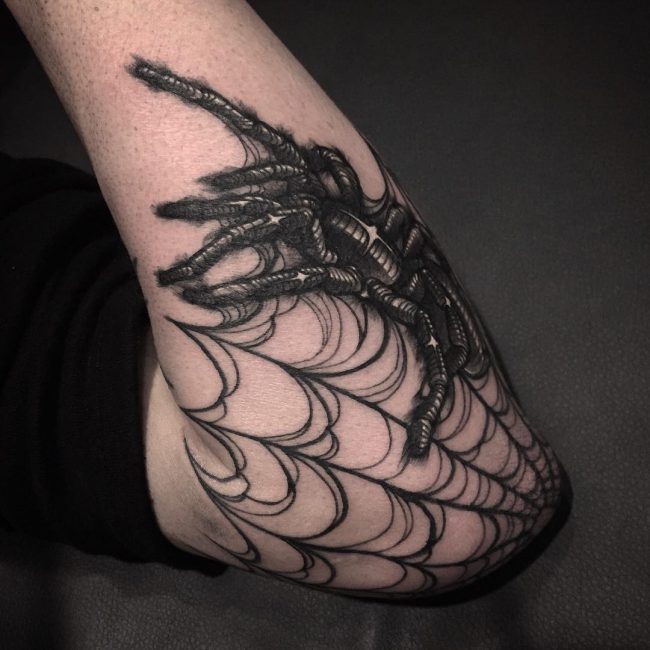 spider web tattoo10