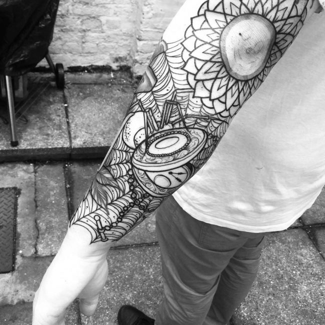 spider web tattoo21
