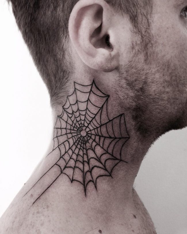 spider web tattoo7