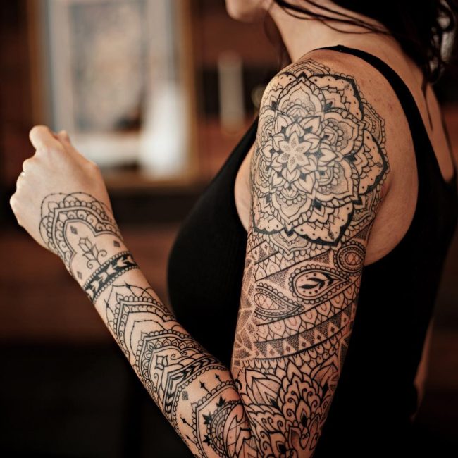 Black & White Tattoo 63