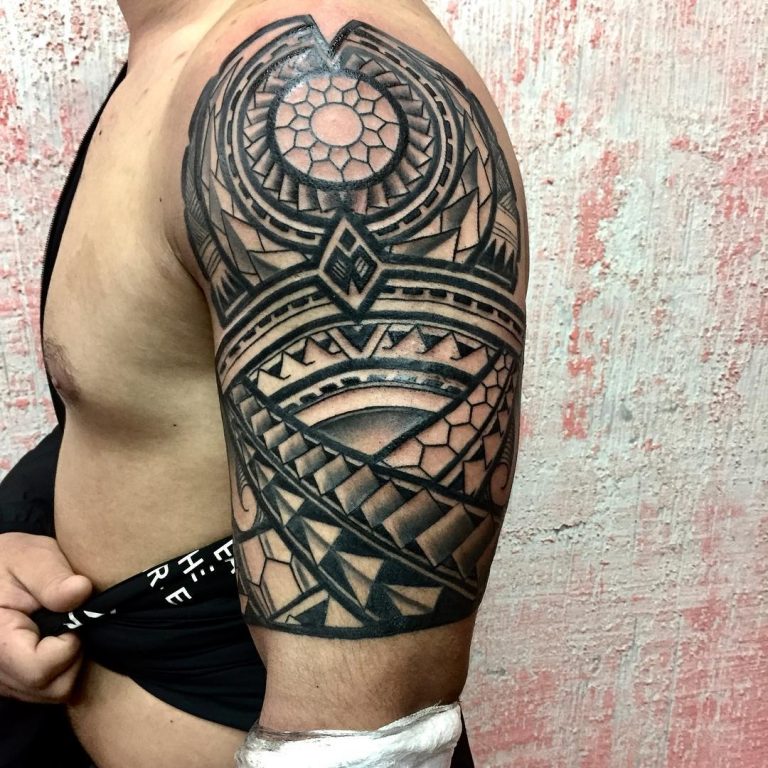 55+ Best Maori Tattoo Designs & Meanings - Strong Tribal Pattern (2019)