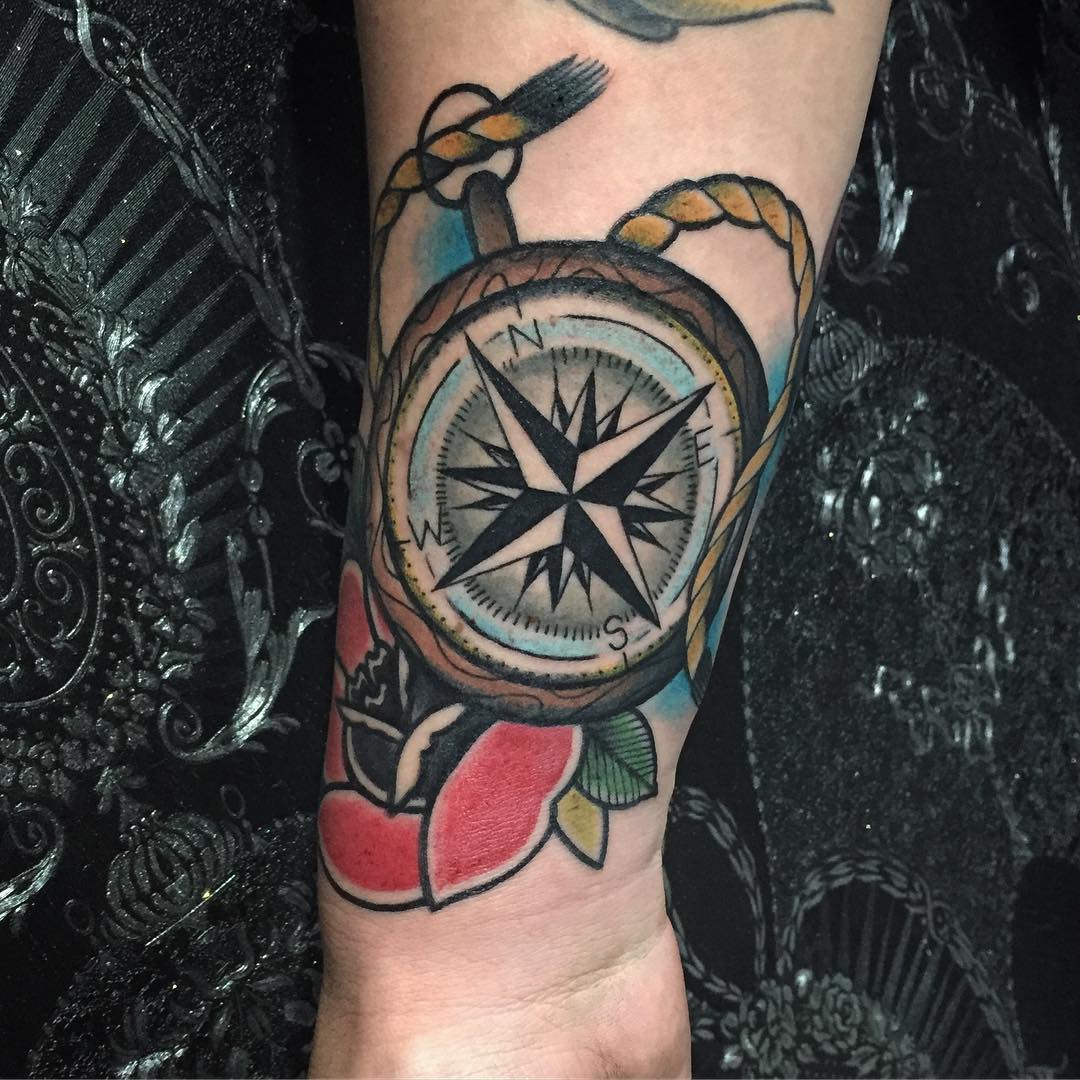 75 Rose and Compass Tattoo Designs & Meanings - Choose Yours(2019)