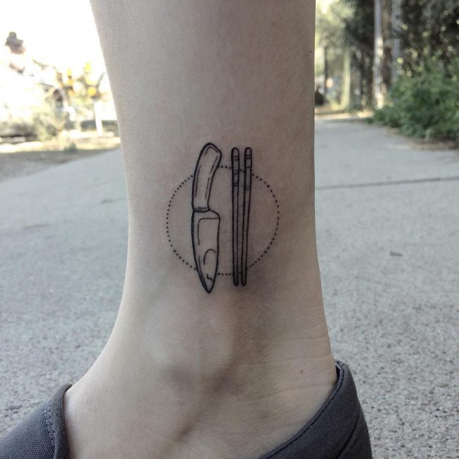 Simple Tattoo