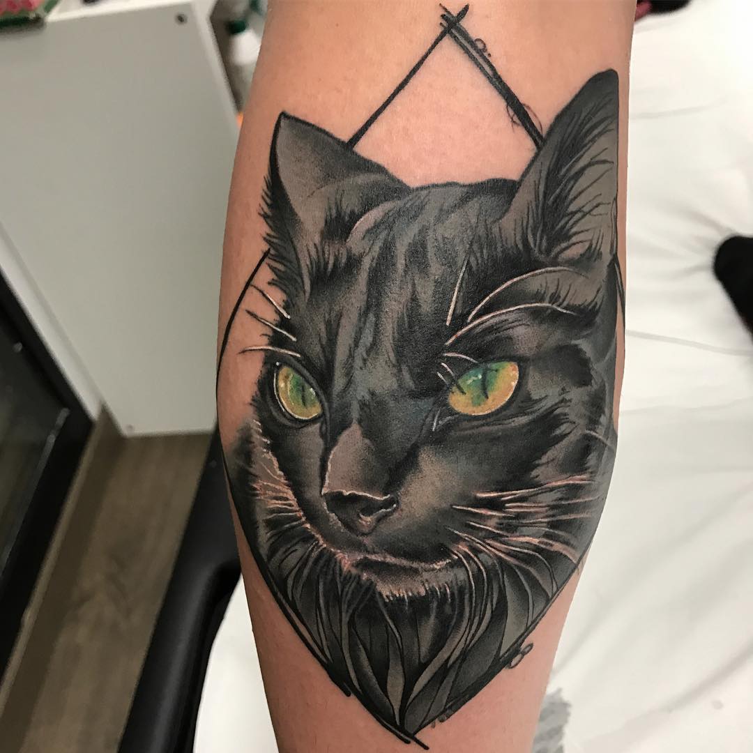 Lista 99+ Foto Tatuaje De Gato Negro Con Luna Actualizar
