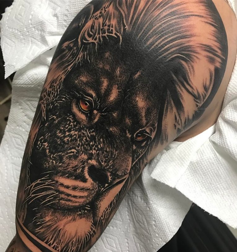 Lion Tattoo 112