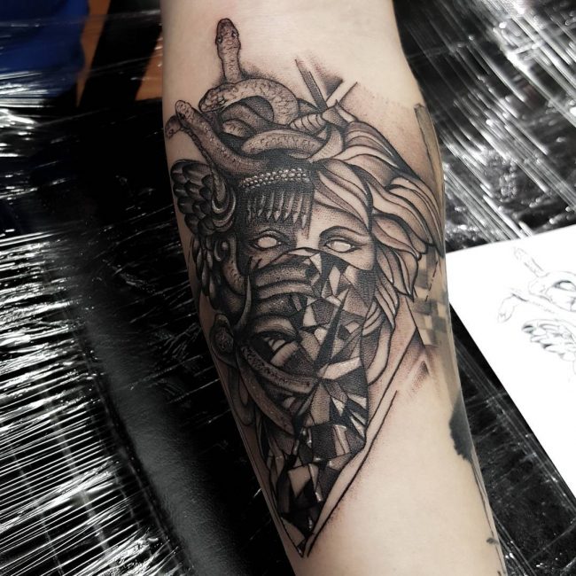 Medusa Tattoo 87