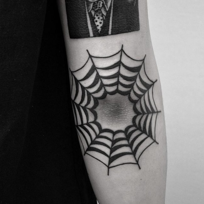 Spider Web Tattoo 95