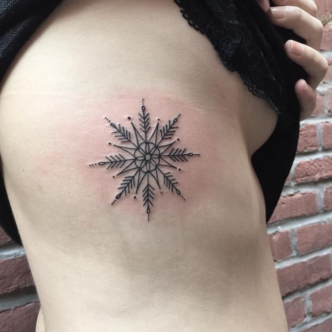 Snowflake Tattoo 62