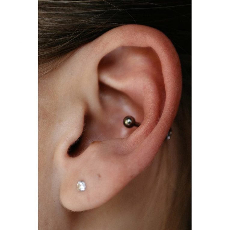 60 Best Conch Piercing Ideas - All You Need to Know (2019)