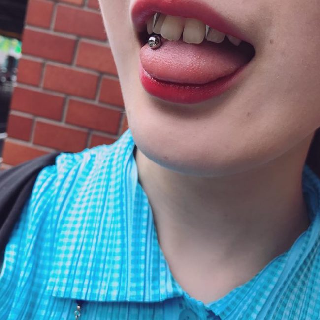 Tongue Piercing 21