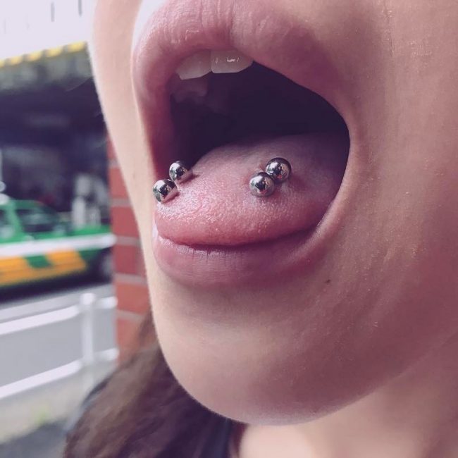 Tongue Piercing 27
