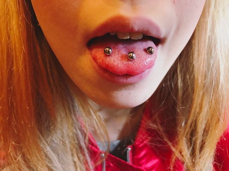 Tongue Piercing 35