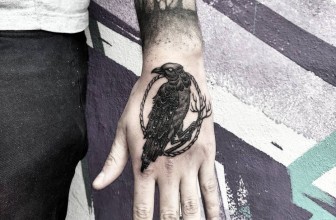 75+ Inspiring Raven Tattoo – Designs & All Meanings (2019)