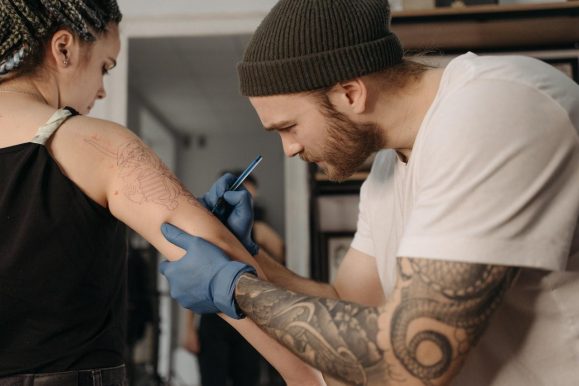 What Skills Are Needed to Become an Administrator in a Tattoo Parlor?