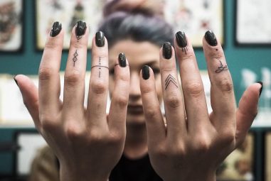 125+ Inspiring Minimalist Tattoo Designs – Subtle Body Markings with Deep Symbolism