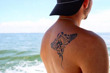 65 Graceful Stingray Tattoo Ideas – A Symbol Of Stealth, Speed, And Protection